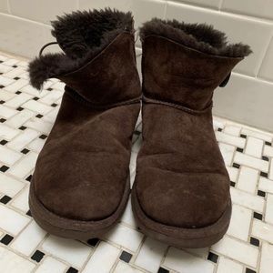 Uggs women’s  size 9 fair condition
